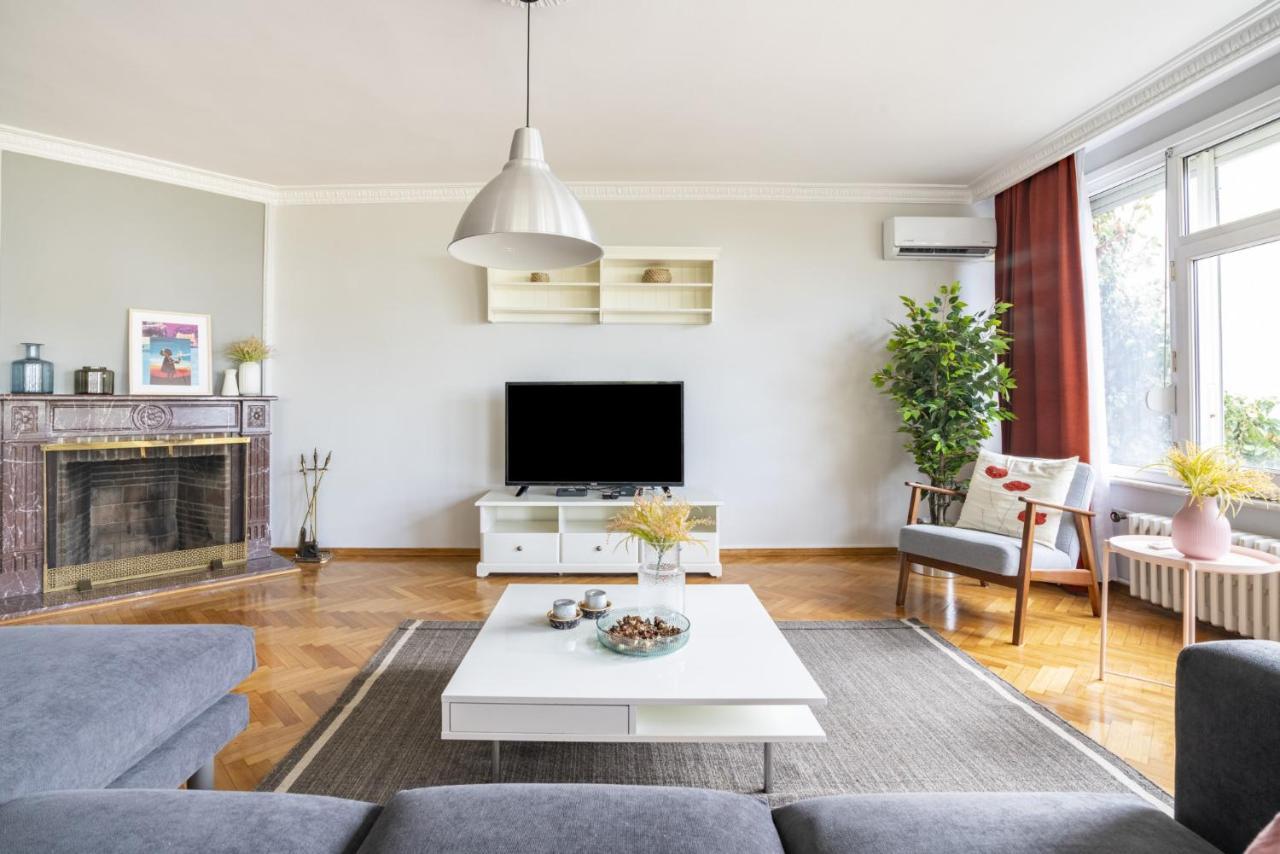 Апартаменты Spacious Flat Near Caddebostan Coast Стамбул Экстерьер фото